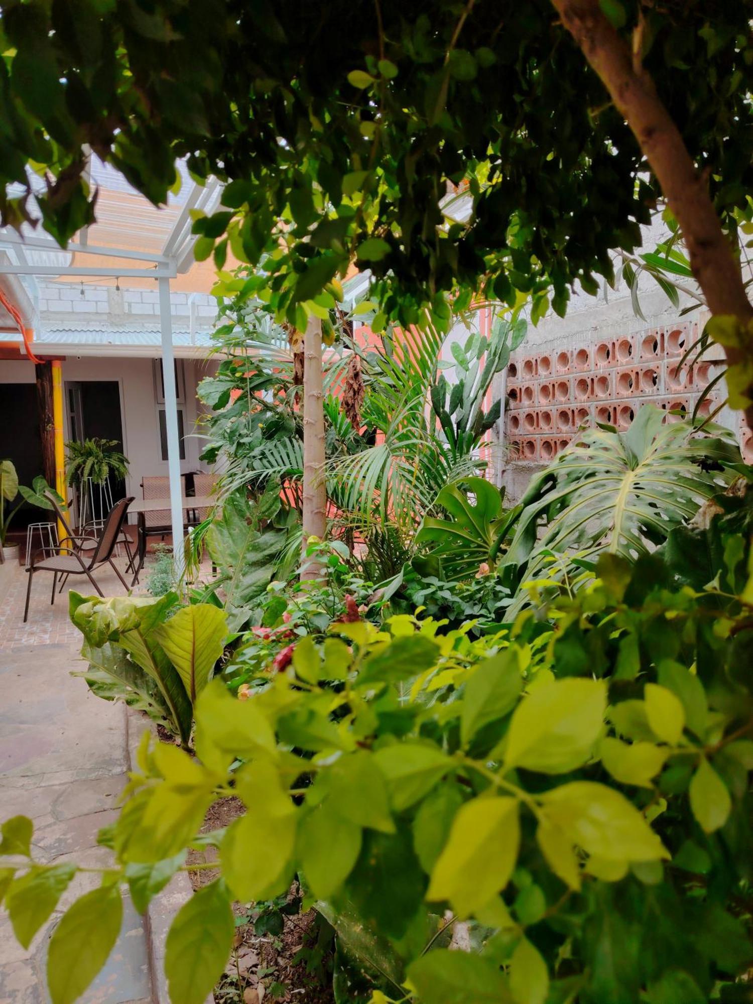 El Chirris B&B San Juan La Laguna Luaran gambar