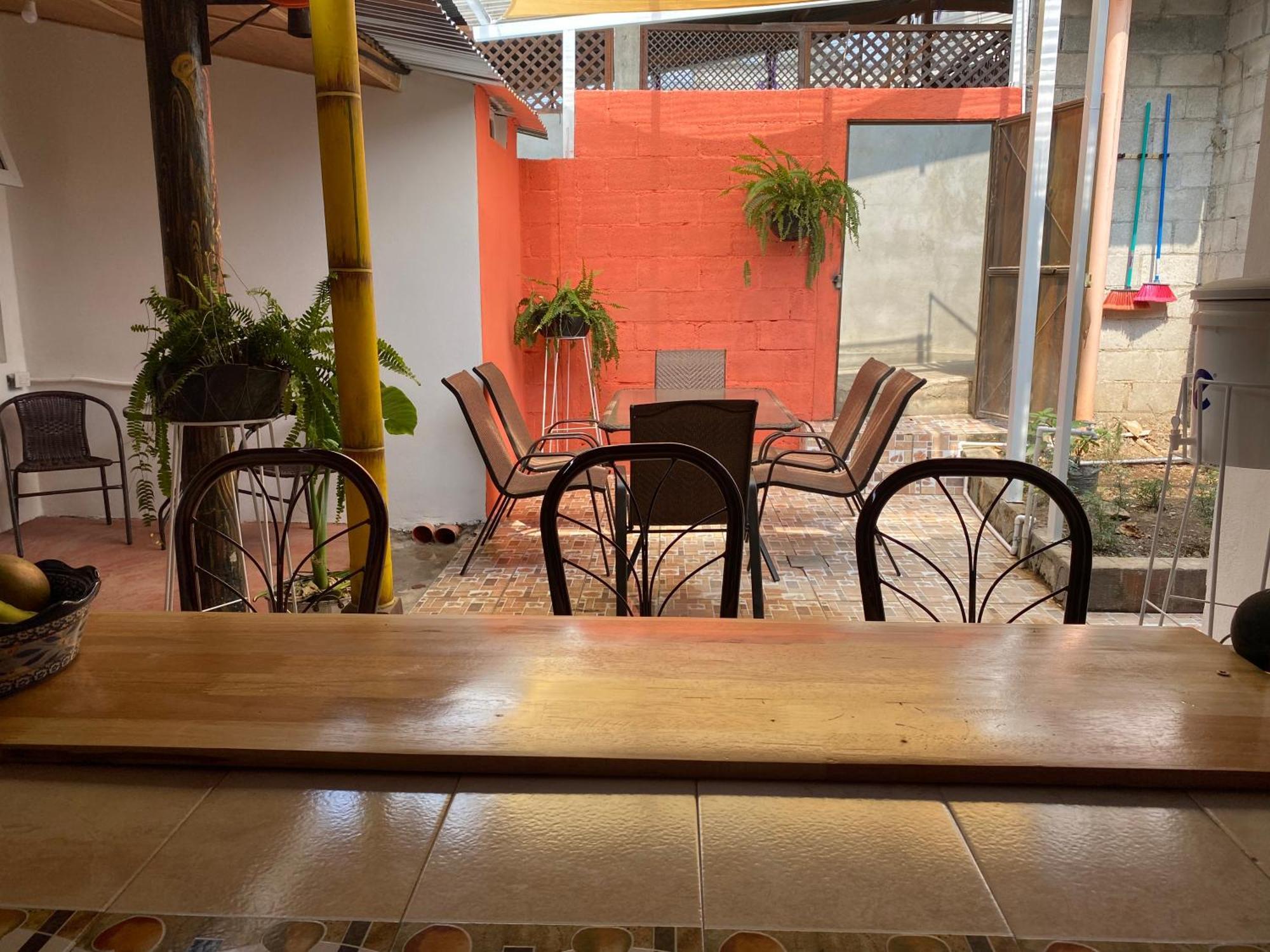 El Chirris B&B San Juan La Laguna Luaran gambar